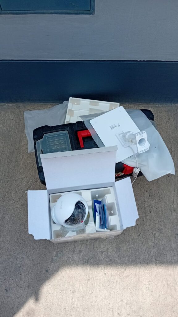 CMG-SOLUTIONS_ezviz-camara-unboxing